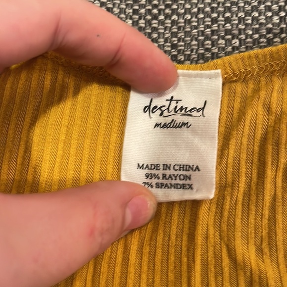 Bundle of 6 Crop Tops - Picture 4 of 16